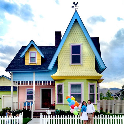 HOUSE AND HOME HOUSE AND HOME